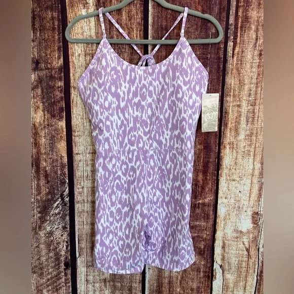SAGE Collective | NWT Women’s Athletic Romper - Picture 3 of 9